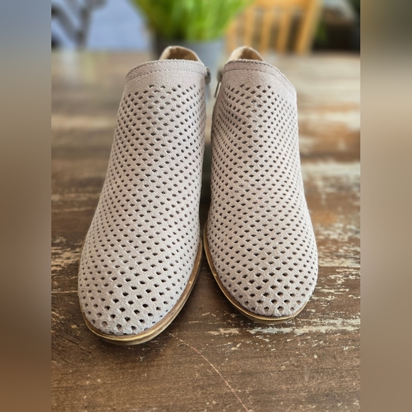 Lucky Brand Shoes - Lucky Brand Shoes